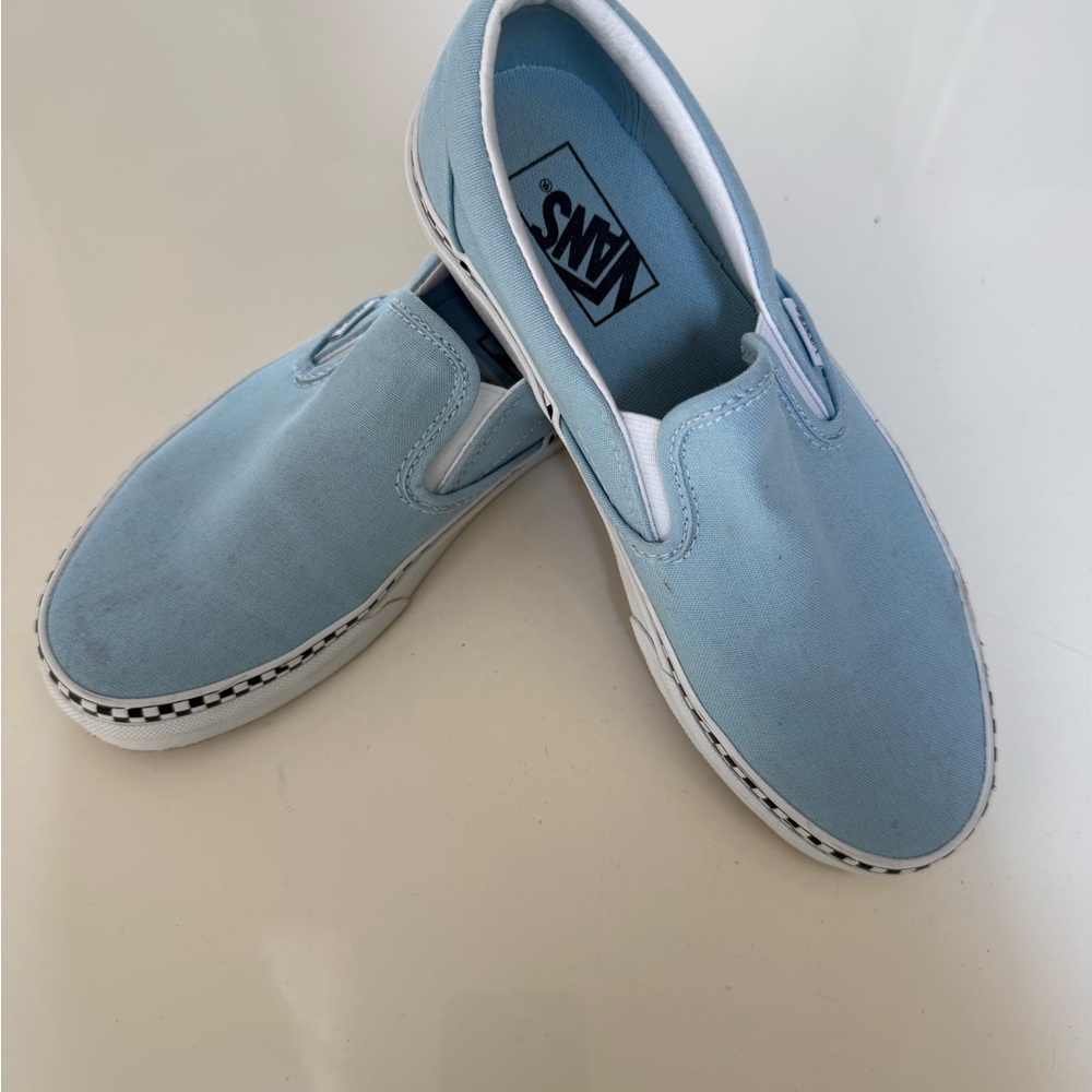 Vans women/men Light Blue Slip-On Sneakers